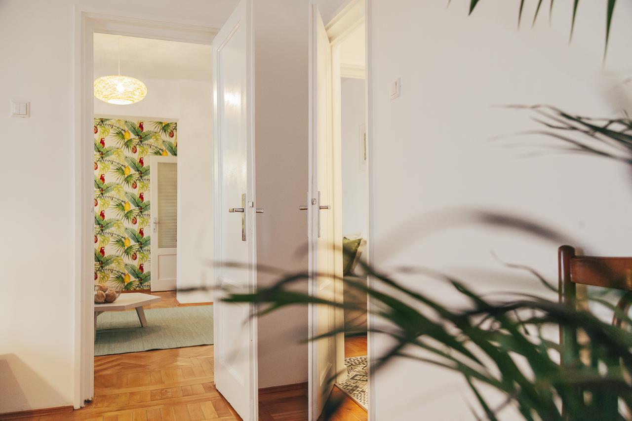 Old Town View Apartment بوخارست المظهر الخارجي الصورة