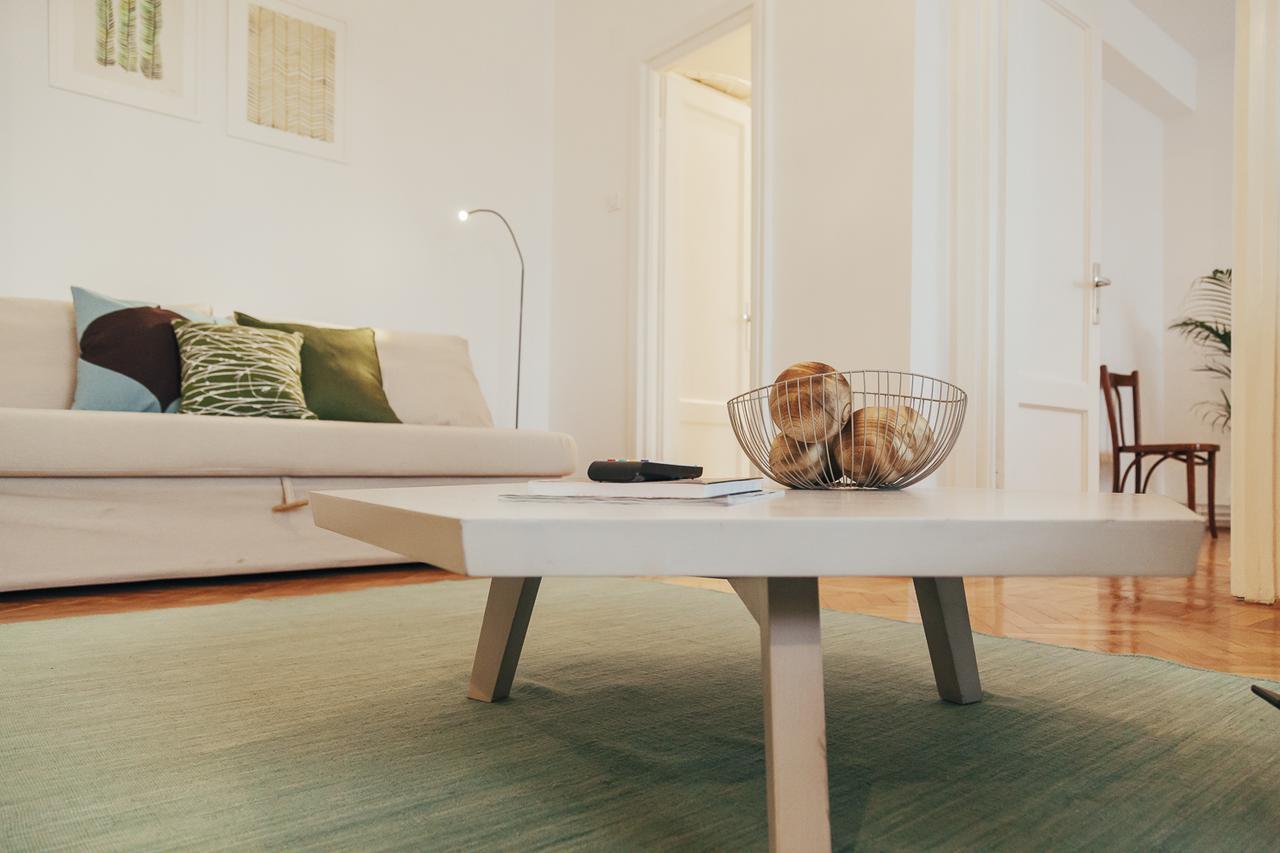 Old Town View Apartment بوخارست المظهر الخارجي الصورة